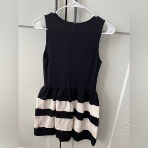 Kids size m dress